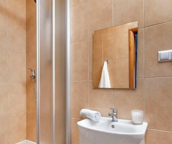 Sleepy3city Abrahama 16 Apartment *