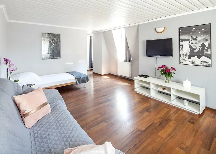 Sleepy3city Abrahama 16 Apartment